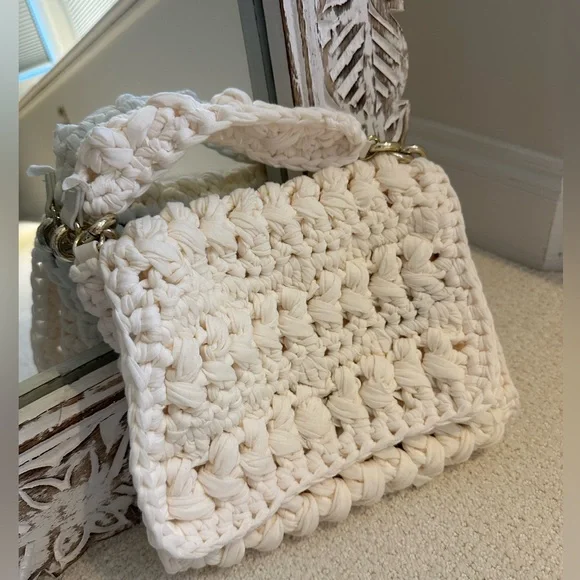 ZARA Cream Woven Bag - Picture 1 of 6
